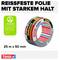 'SLITSTARK FOLIE MED STARKT FÄSTE' visar Tesa-tejper, 25 m x 50 mm. Innehåller 65 % återvunnet material, UL-validerat.