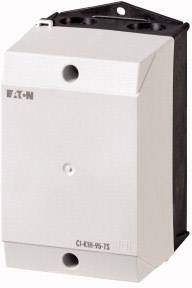 En vit elektrisk apparat från Eaton, modell CI-KK-95-TS, sannolikt en del av ett elektriskt distributionssystem.