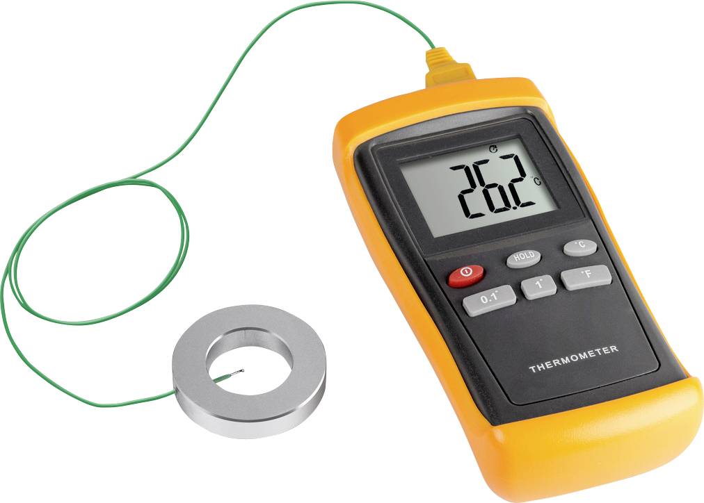 Ett digitalt termometer med gul ram visar '20,2' på displayen. Den är ansluten med en grön kabel som ligger på en metallyta.