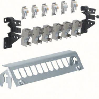 Hager FZ12MM  Nätverk Patchpanel  CAT 6A   delvis monterad