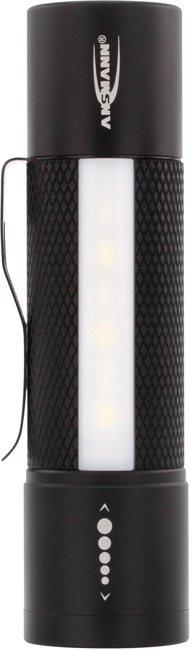 Svart ficklampa med nätstruktur och clip. Tända lampor synliga inuti.