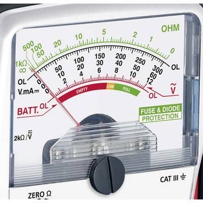 Analogt multimeter med skalor för Ohm, spänning och ström. Den röda pilen pekar på 250 Ohm-området, nära mitten. Viktiga markeringar: BATT OL, FUSE & DIODE PROTECTION.