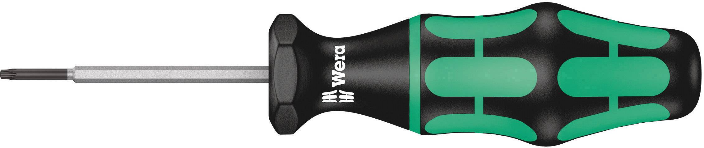 En skruvmejsel med svart och grön ergonomisk handtag, tillverkad av Wera. Skaftet är tillverkat av metall.
