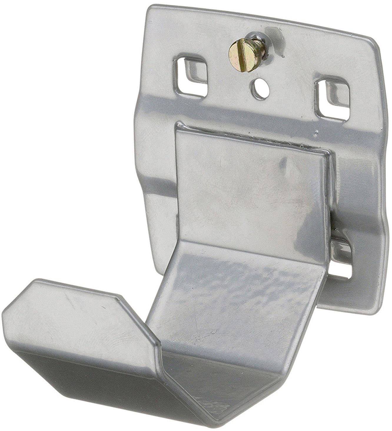 Metallkrokar för väggmontering, silverfärgade, rektangulär basplatta med skruvhål, krokarna något uppåtböjda.
