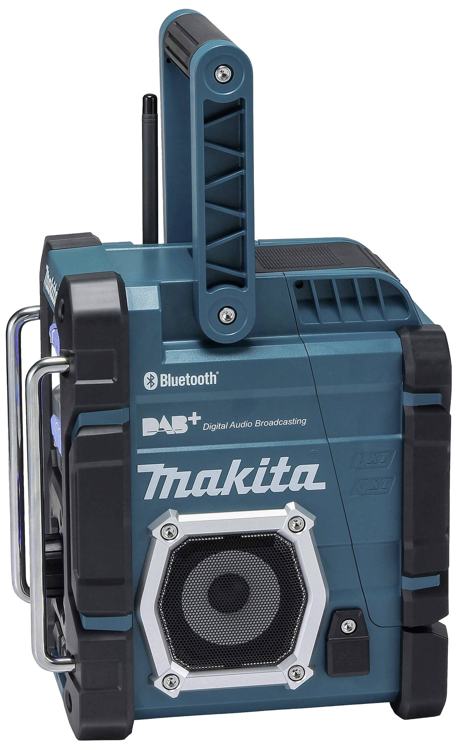 Bärbar, blå-svart radio med Bluetooth och DAB+ funktion från Makita. Har ett handtag och en robust konstruktion.