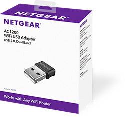 Netgear AC1200 WiFi USB-adapter, USB 2.0, kompatibel med alla WiFi-routrar. Förpackningen visar adapterbild och Netgear-logotyp.