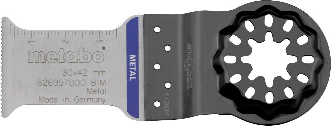 Närbilden av ett Metabo 30x42 mm BIM-metalloscillerande sågsblad med ett rundt, stjärnformat skärhuvud.