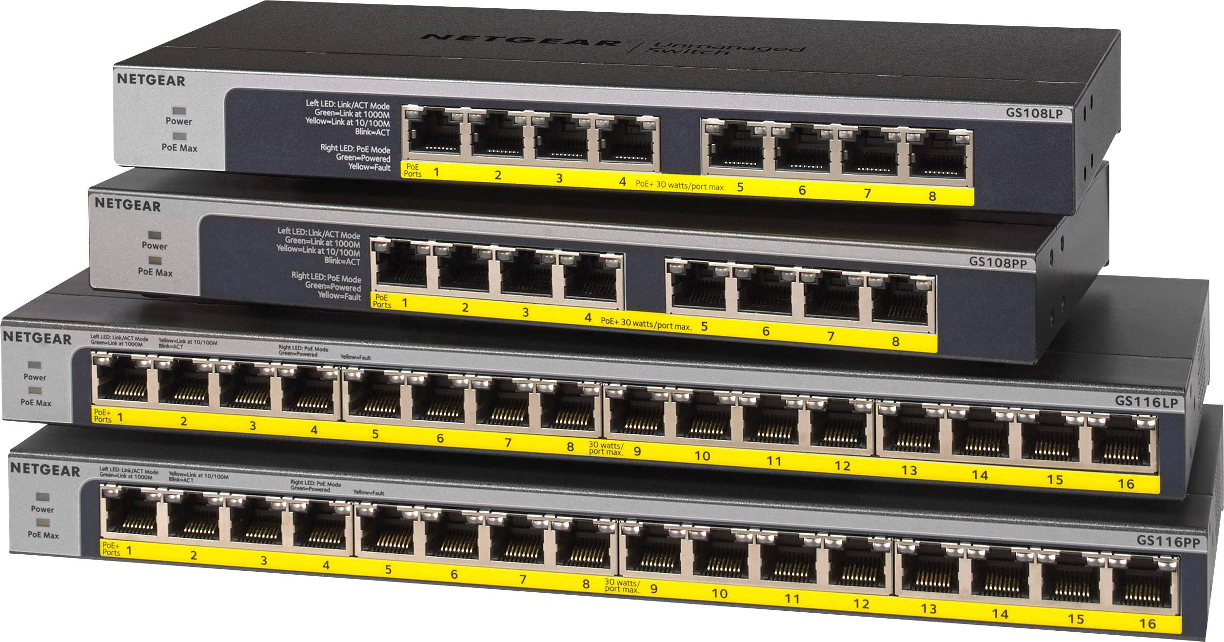 Fyra staplade nätverkswitchar från Netgear, var och en med 16 till 48 Ethernet-portar, lämpliga för hantering och distribution av nätverkstrafik.