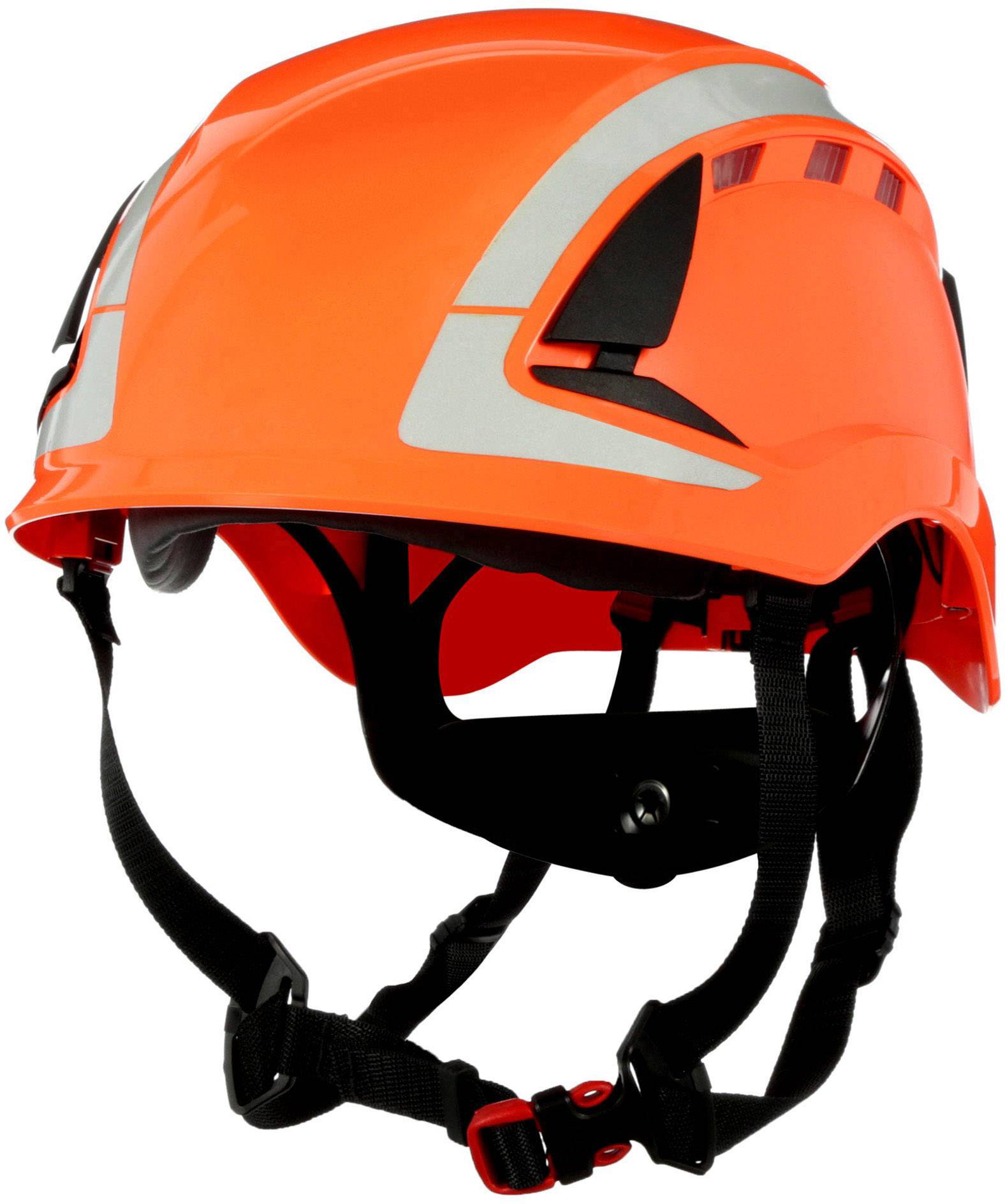 En orange skyddshjälm med reflekterande ränder och justerbart hakband.