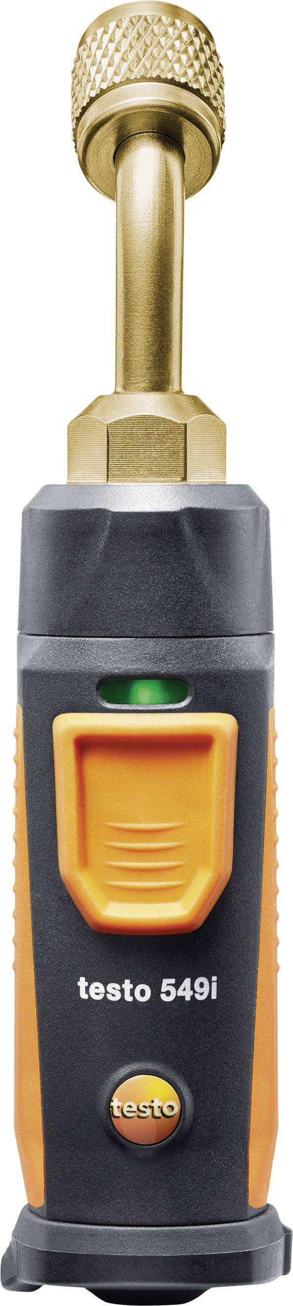 En digital manometer med orange och svart hölje, en guldanslutning överst och märkningen 'testo 549i'.