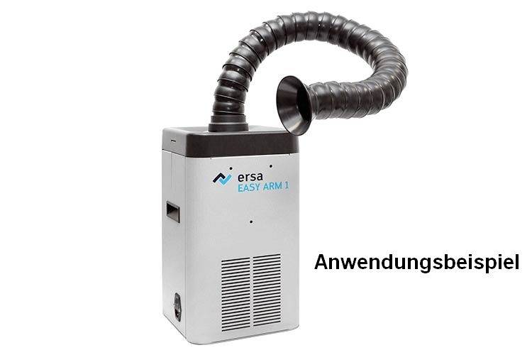 En utsugningsanläggning med flexibel slang för borttagning av rök och ångor. Text på enheten: 'ersa EASY ARM 1'. Text bredvid: 'Användningsexempel'.
