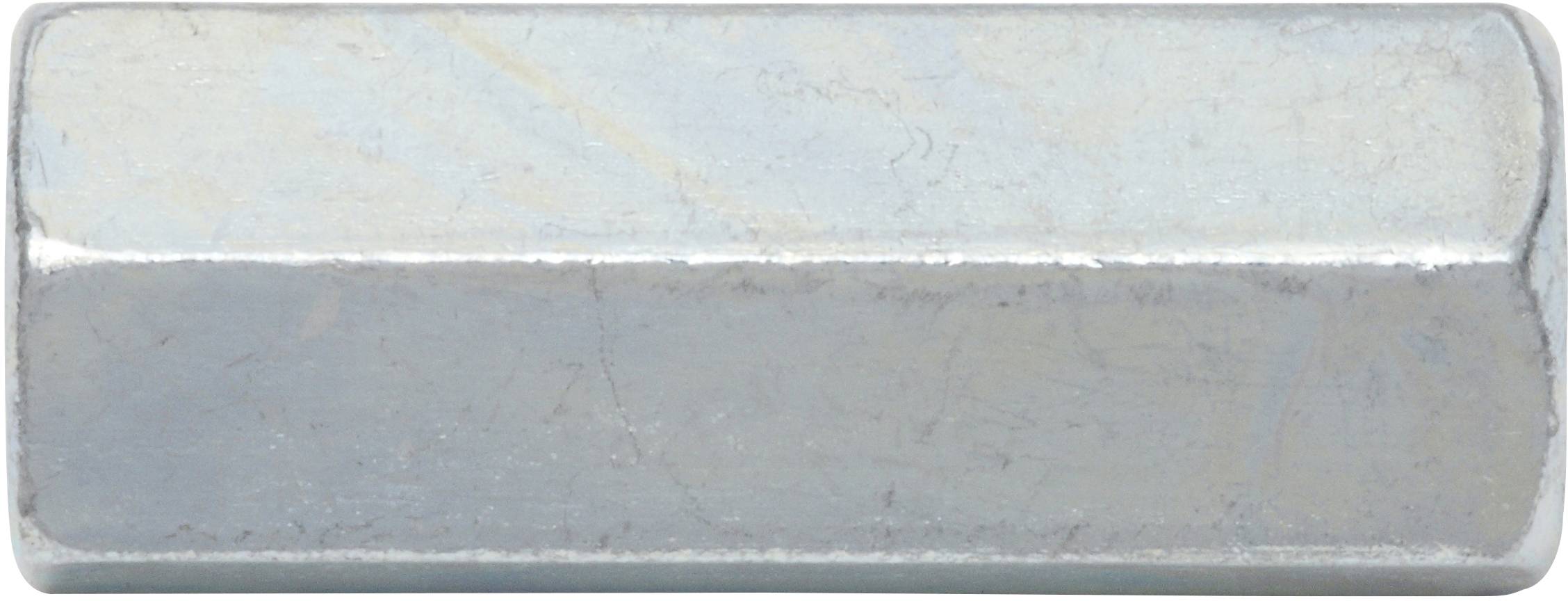 En rektangulär metallblock med avfasade hörn och slät yta.
