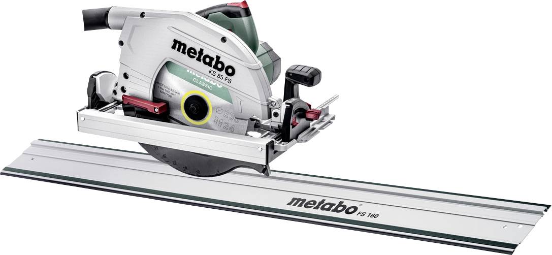 Metabo cirkelslip monterad på en lång styrskena, visad som ett precisionsskärverktyg för raka snitt.