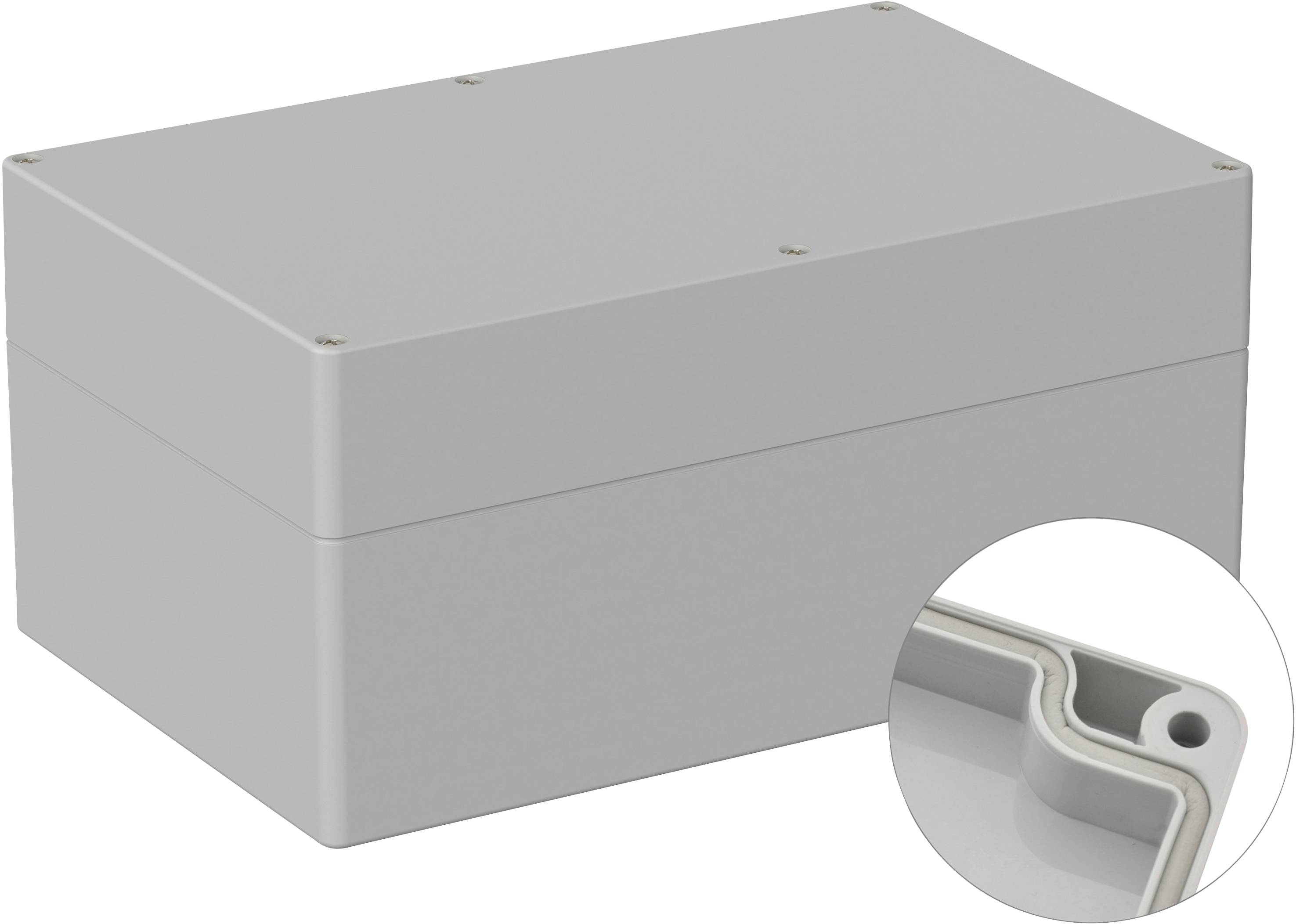 Ett rektangulärt grått plastfodral med avtagbar lock och tätning visad i närbild. Lämplig för elektronikskydd.