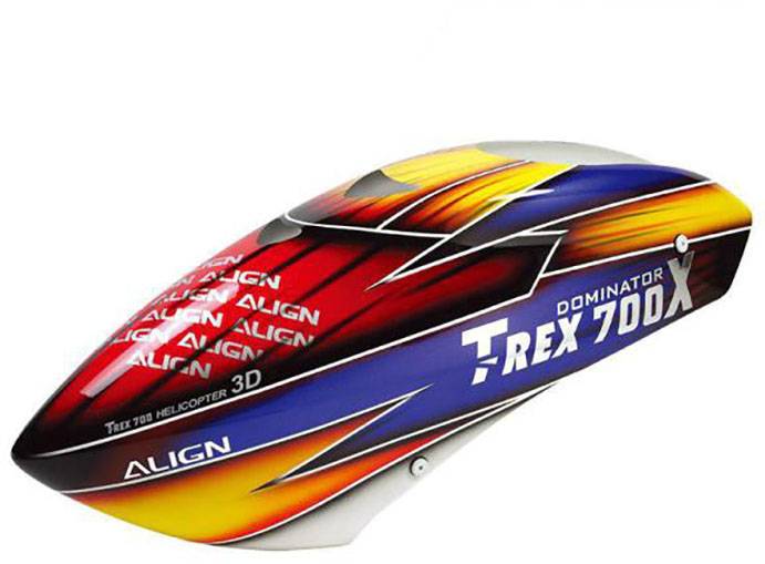 Helikopterdesigndekal i rött, gult och blått med texten 'T-REX 700X Dominator'. Sportig, dynamisk design.