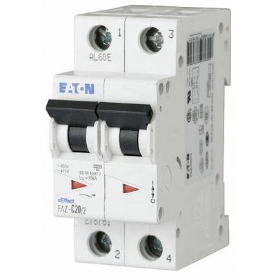 Strömbrytare med två omkopplare, märkt med xEffect FAZ-C20/2, 240V~400V, 50/60Hz, 15kA. Varumärke uppe till vänster.