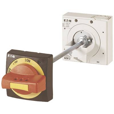 En frånkopplad omkopplare från Eaton. Manöverhandtaget är rött och gult. Förbunden via en metallstång till ett vitt hölje.