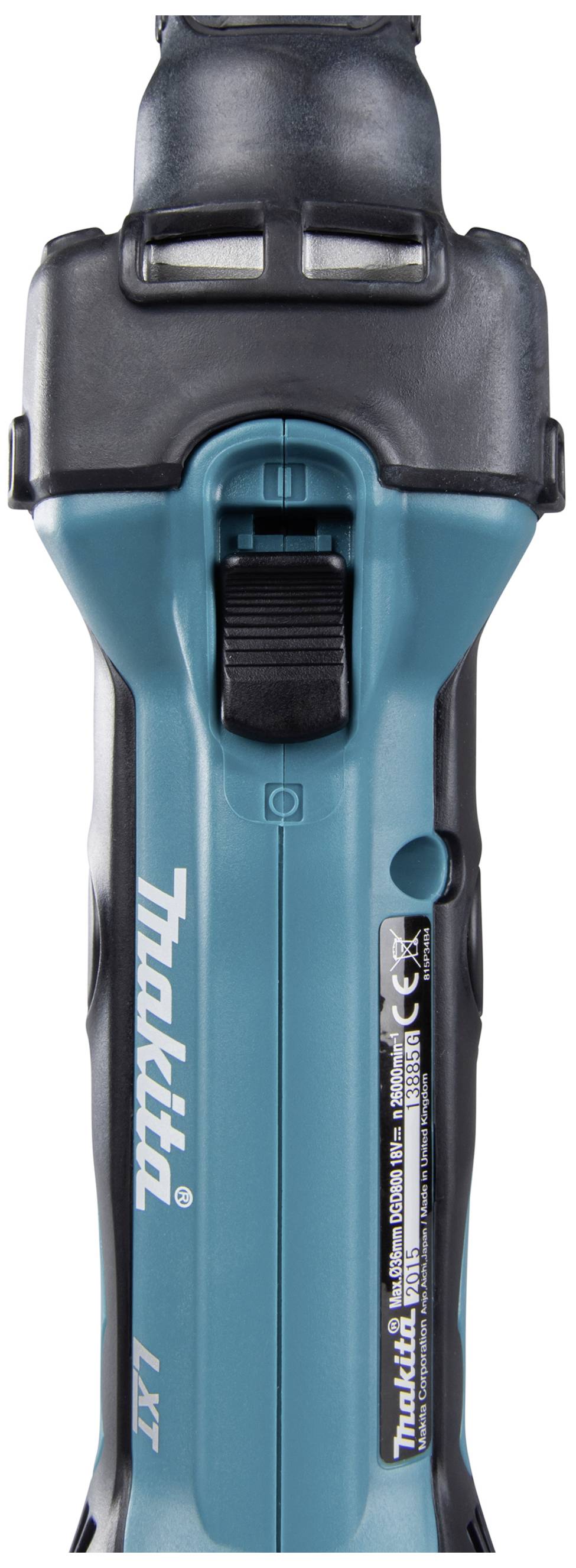 Makita vinkelslipmaskin, sedd framifrån. Blått hölje med svart handtag och strömbrytare.