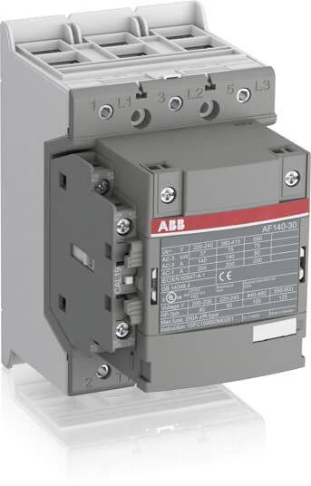 ABB:s industrisäkring, en grå enhet med märkning och skruvar, visar olika elektriska anslutningar.