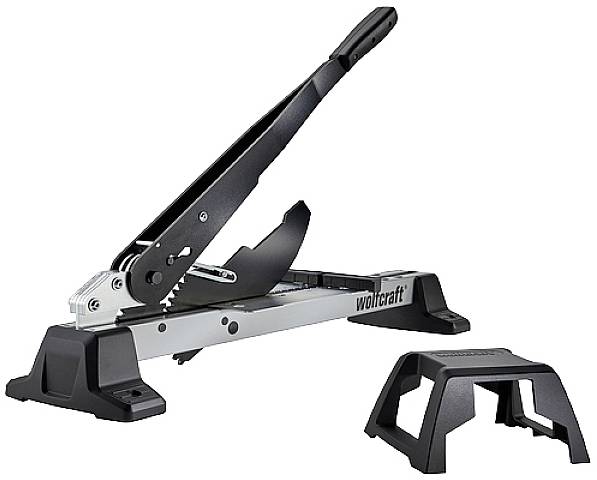 Laminatskärare med lång hävarm, svart-silverdesign. Varumärket 'wolfcraft' syns på sidan. Lämplig för gör-det-själv-projekt.