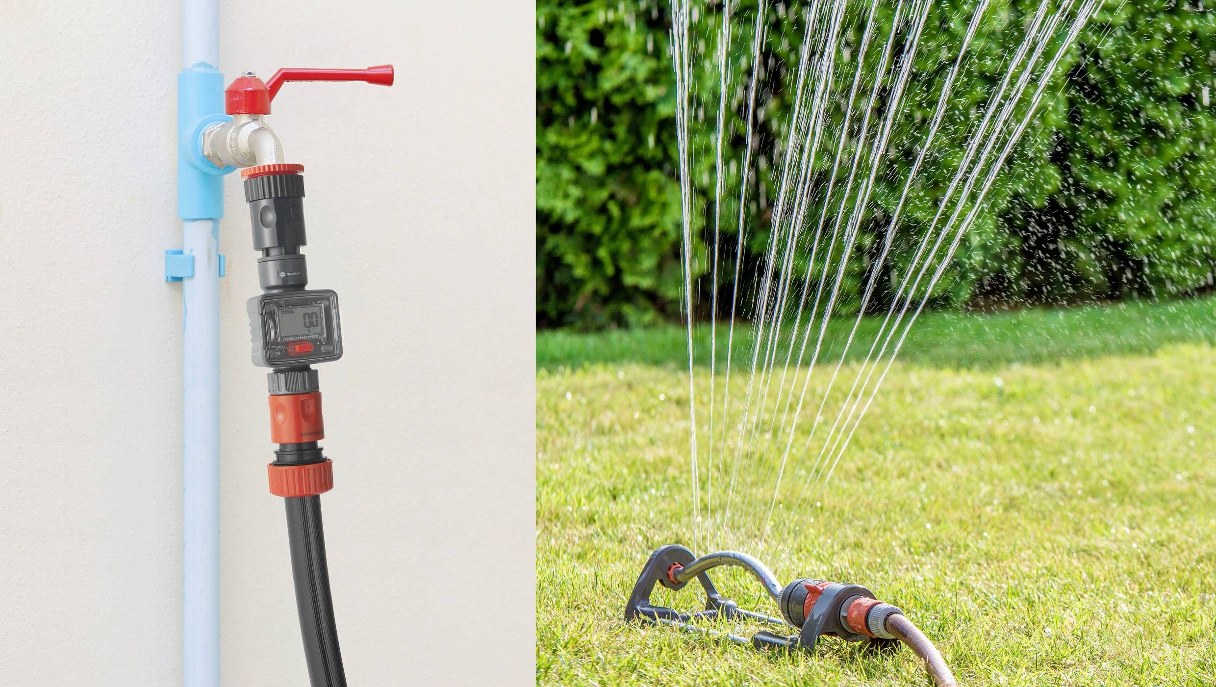 Ett trädgårdsbevattningssystem: Till vänster en vattenkran med slangkoppling, till höger en spinkler som sprutar vattenstrålar över gräsmattan.
