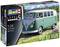 Förpackning till en modellbyggsats från Revell, nivå 5, VW T1 buss i skala 1:24. Innehåller 146 delar, färdigbyggd modell är 18 cm lång.