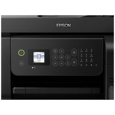 En svart Epson-skrivare med en digital kontrollpanel som visar kopieringsläget. På displayen syns kontrollfunktioner.