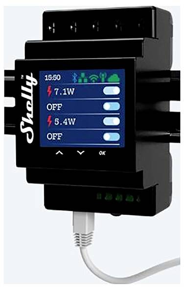 Intelligent effektbrytare med digitalt display visar strömförbrukning (7,1W och 5,4W) för två kanaler, och två switchar i PÅ/AV-läge.