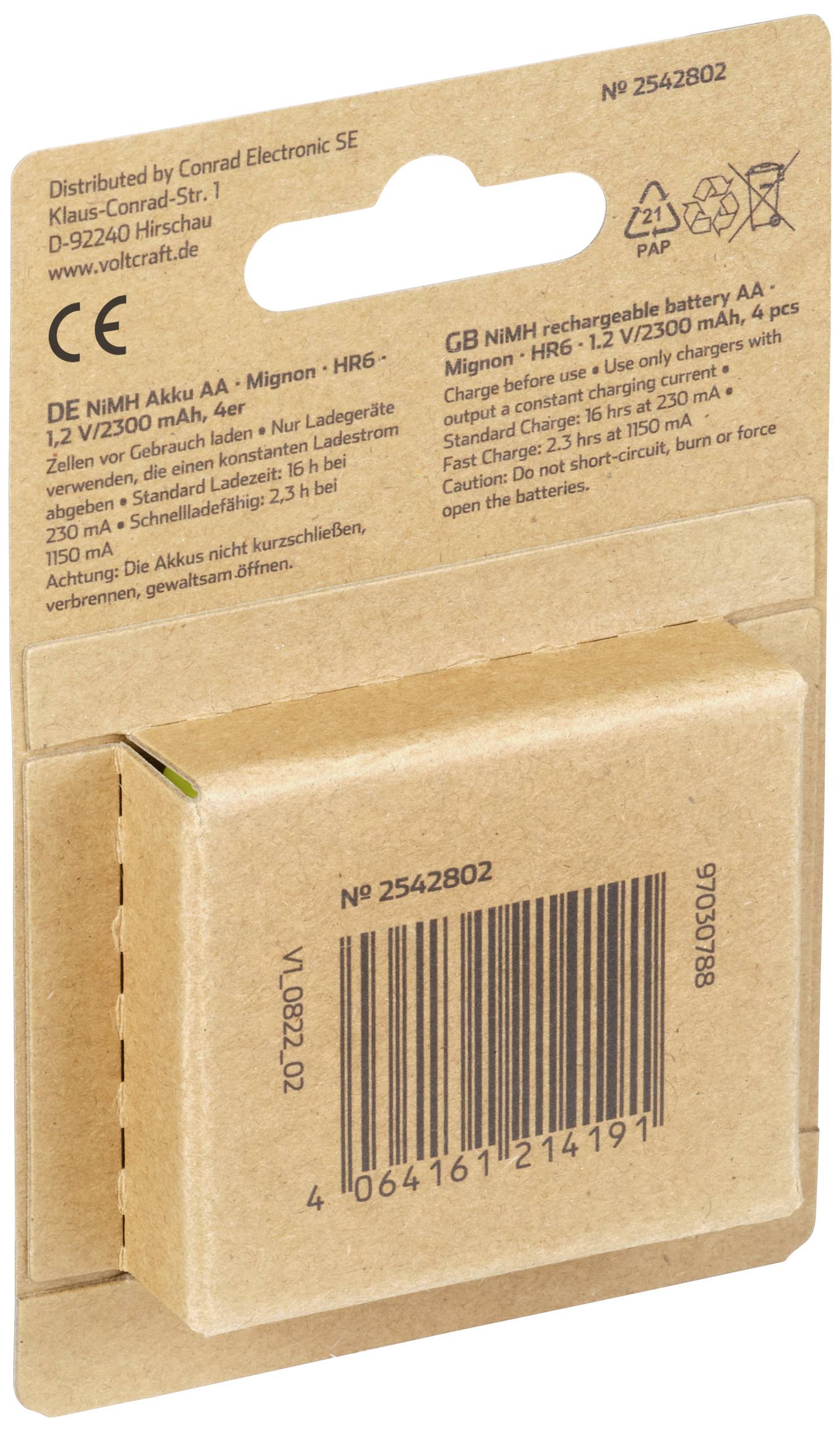 Baksida av en förpackning med text på engelska och tyska om uppladdningsbara AA-batterier. Innehåller streckkod och tillverkaruppgifter.