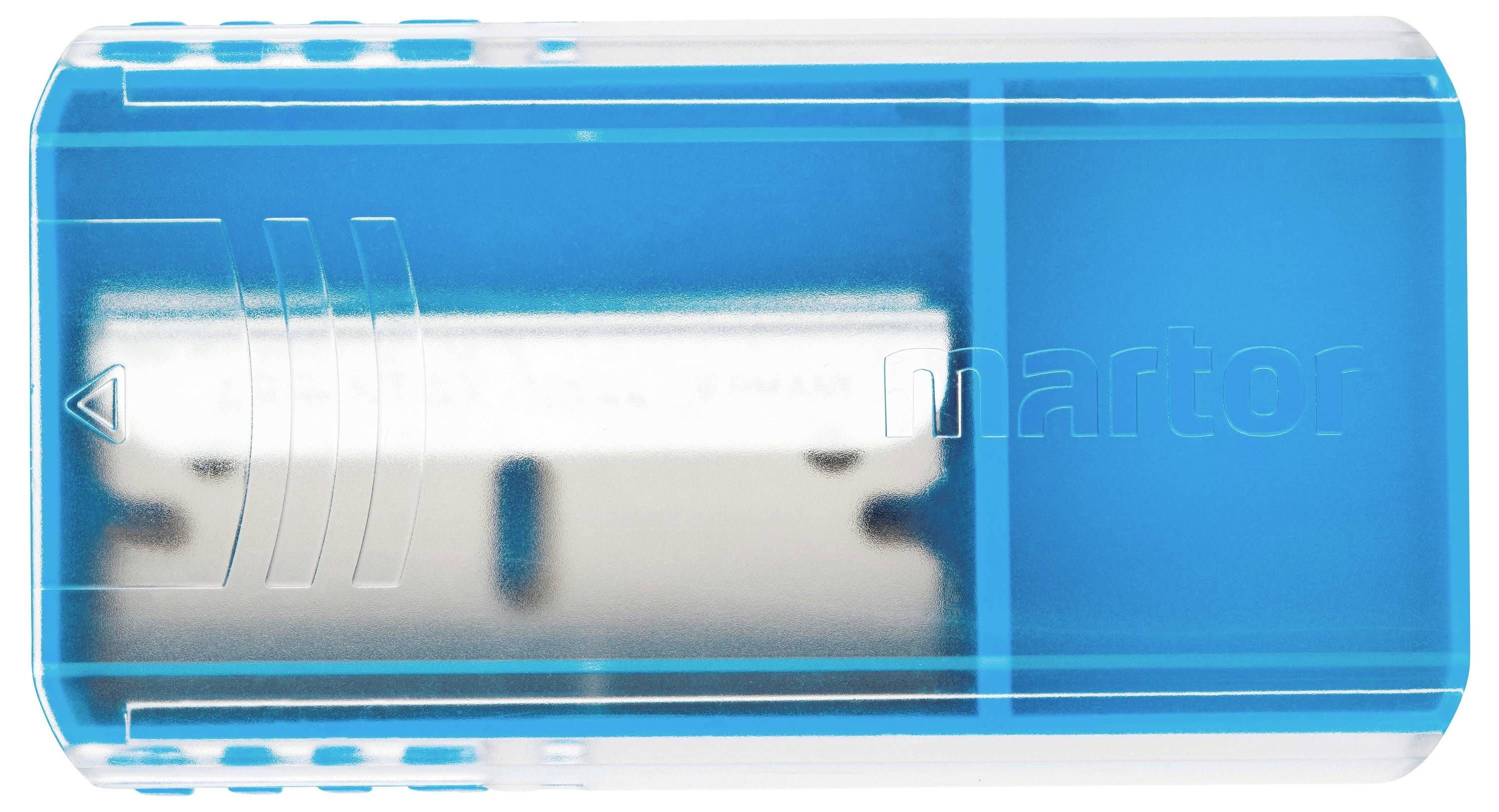 Transparent säkerhetsknivsask med blå lock och synlig kniv inuti.