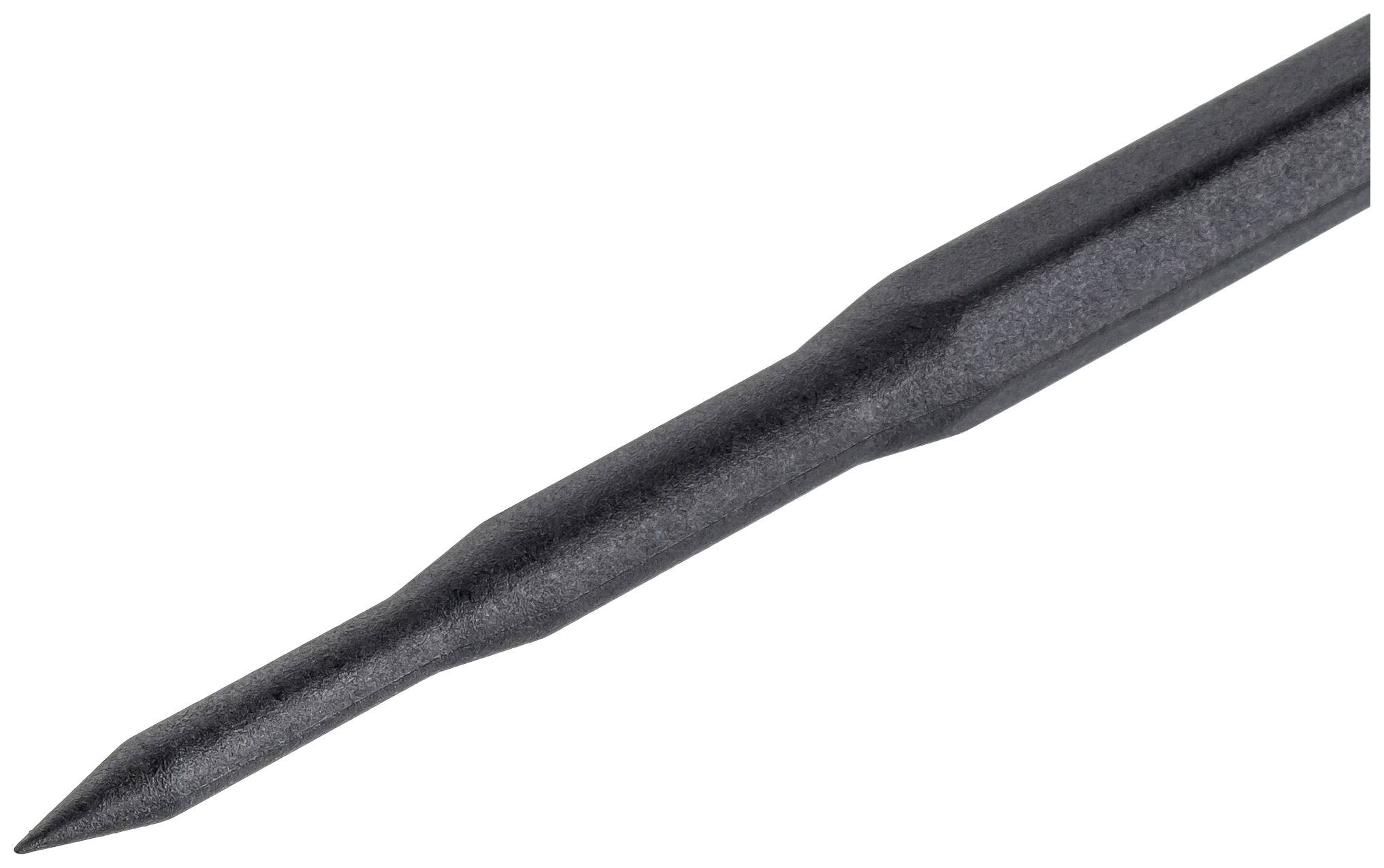 Närbild av en svart, spetsig metallnål.