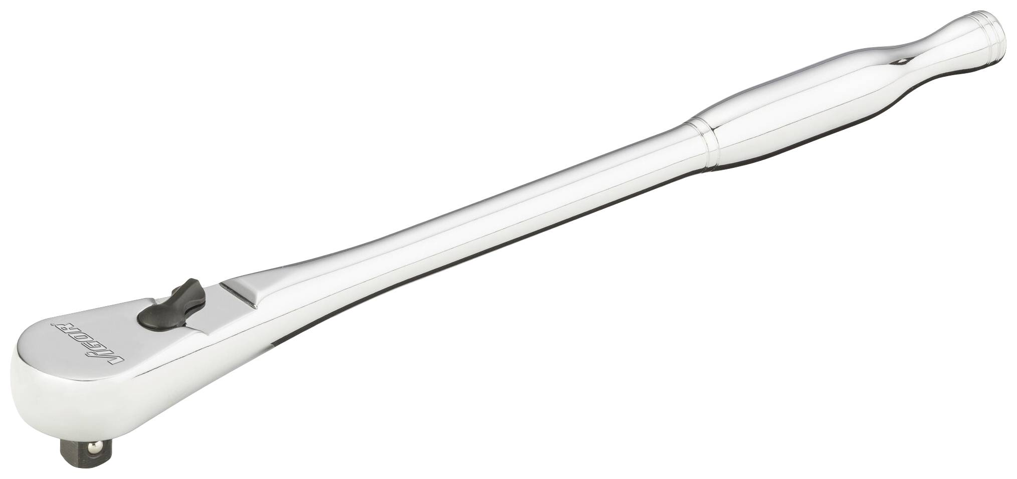 Skralle med lång metallarm, perfekt för svåråtkomliga muttrar och skruvar. Blank yta, ergonomisk design.
