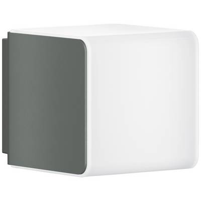 Kubformad vägglampa med grå baksida och vit, genomskinlig framsida. Elegant och minimalistisk.
