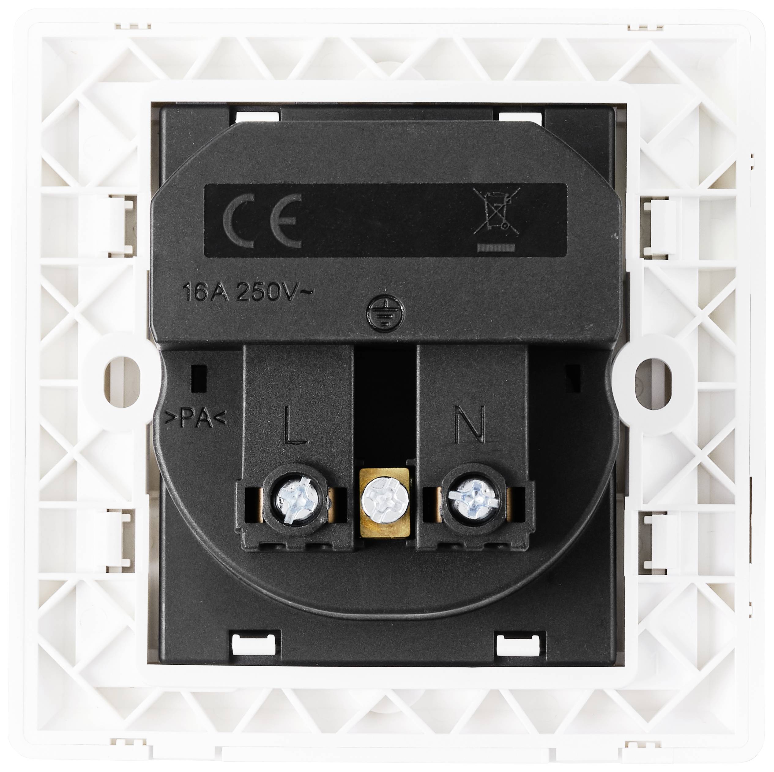 Elektrisk kontaktanslutning med CE-märkning, lämplig för 16A, 250V. Markeringar för fas (L) och nolledare (N).