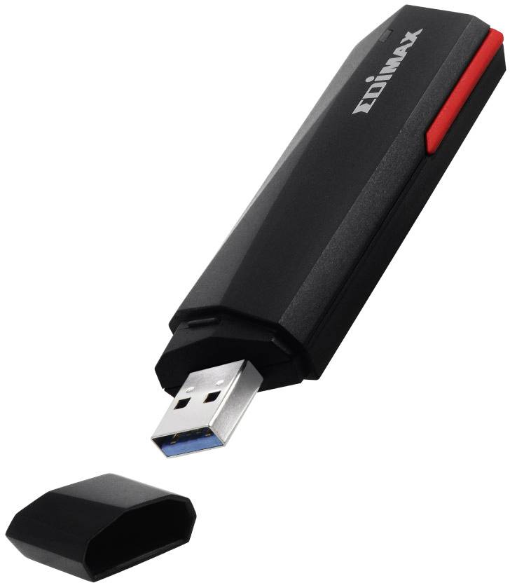 En svart USB-sticka med röd accent, skild från locket, visar USB-porten. Används ofta för att lagra data.