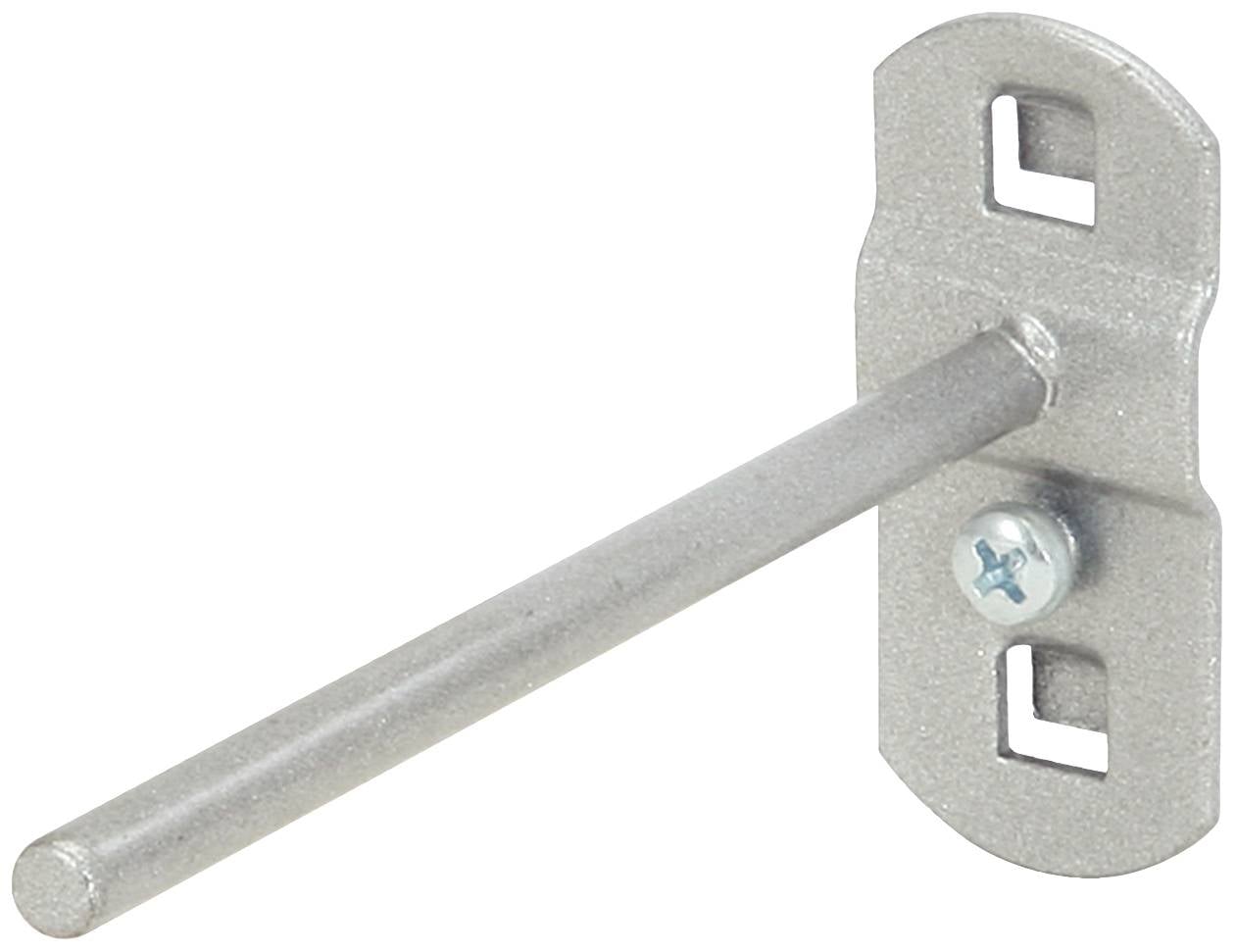 Metallkrokar med två kvadratiska fästhål på vägghållaren.