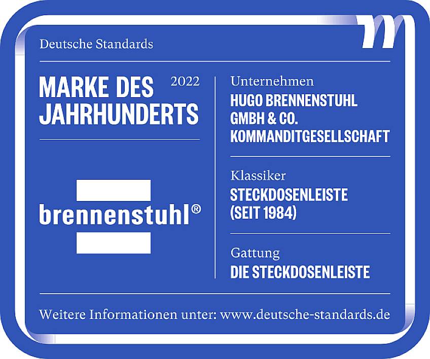 Blått sigill med texten: 'Sekelmärke 2022, Hugo Brennenstuhl GmbH & Co. Kommanditgesellschaft, Grenuttag'.