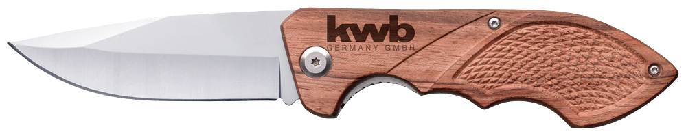 Fällkniv med trähandtag och präglat 'kwb'-logo på bladets sida.