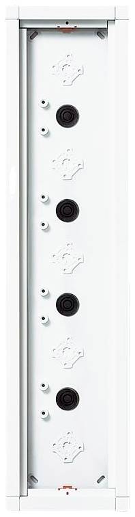 Vit grenuttag med flera svarta uttag och röda strömbrytare, vertikalt placerad.