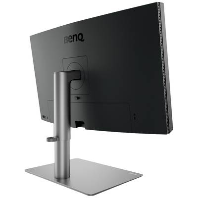 En svart datorskärm sedd bakifrån, monterad på ett silvermetallfäste. BenQ-logotypen syns tydligt.