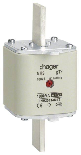 Patronsäkring NH från märket Hager, typ NH3 gTr, med 100 kA och 400V. Beige hölje med metallkontakter i båda ändar.