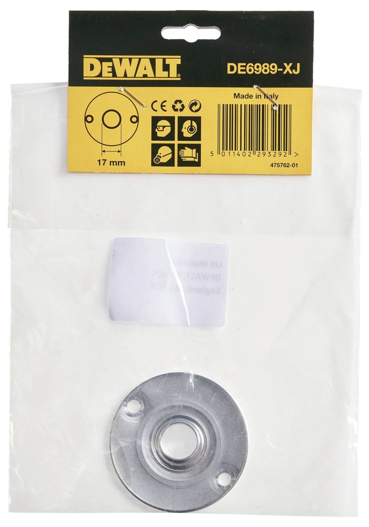 Förpackad reservdel för elverktyg, märke DEWALT. Metalldetalj med hål i en plastförpackning. Märkning upptill '17 mm'.