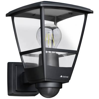 Utomhusvägglampa med transparent hölje och synlig glödlampa. Fästs på en vägg och passar för utomhusbelysning.