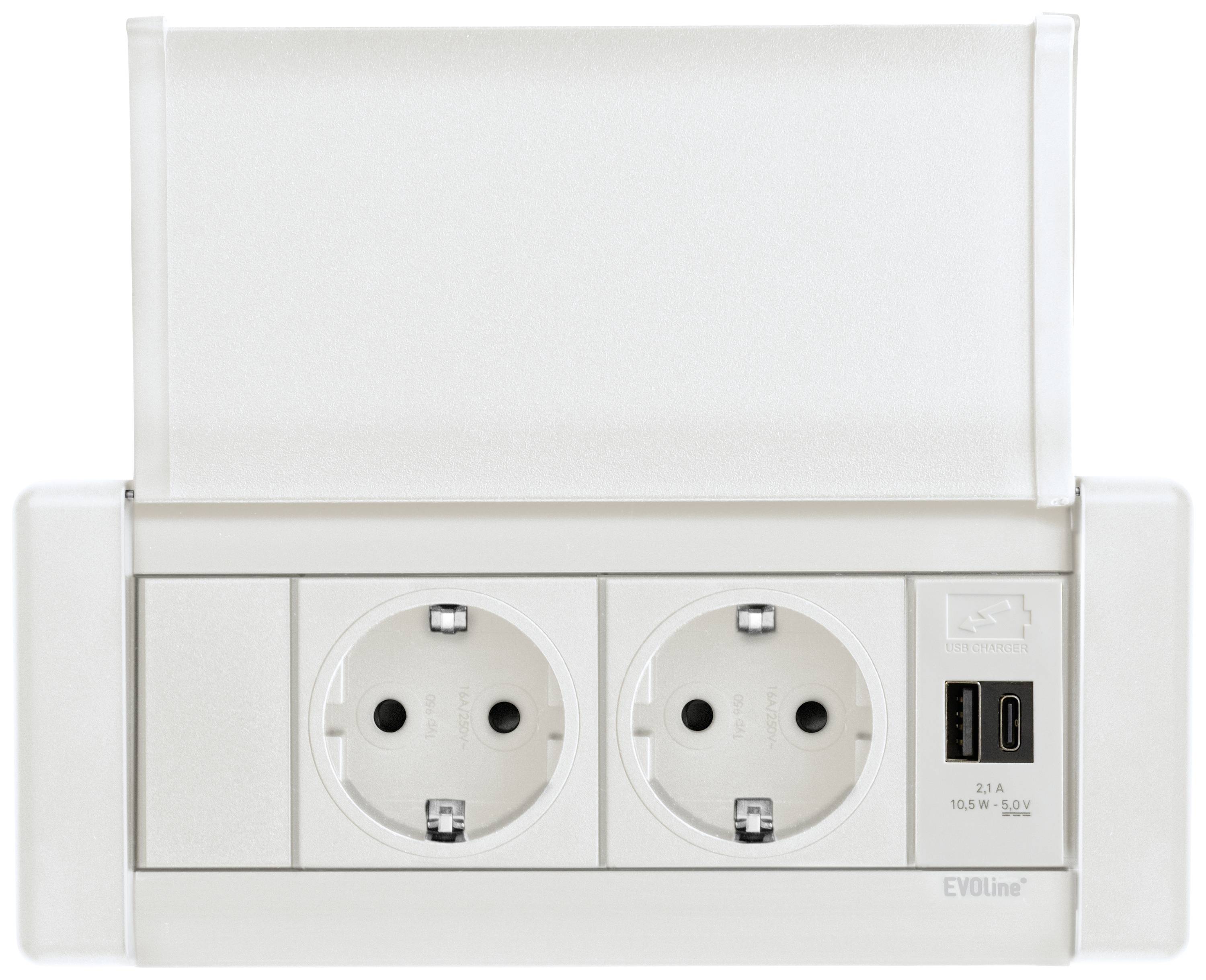 Vit grenuttag med två Schuko-uttag och en USB-laddningsport, lämplig för laddning av flera enheter samtidigt.