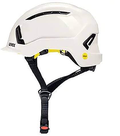 En vit skyddshjälm med svarta ventilationshål och ett justerbart hakband.