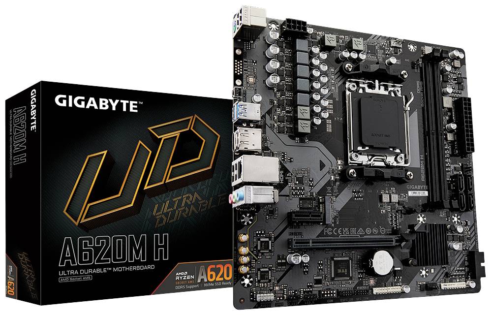 Moderkort 'Gigabyte A620M H' med förpackning. Produkten är ett Ultra Durable-moderkort för Ryzen-processorer, lämpligt för datorer.
