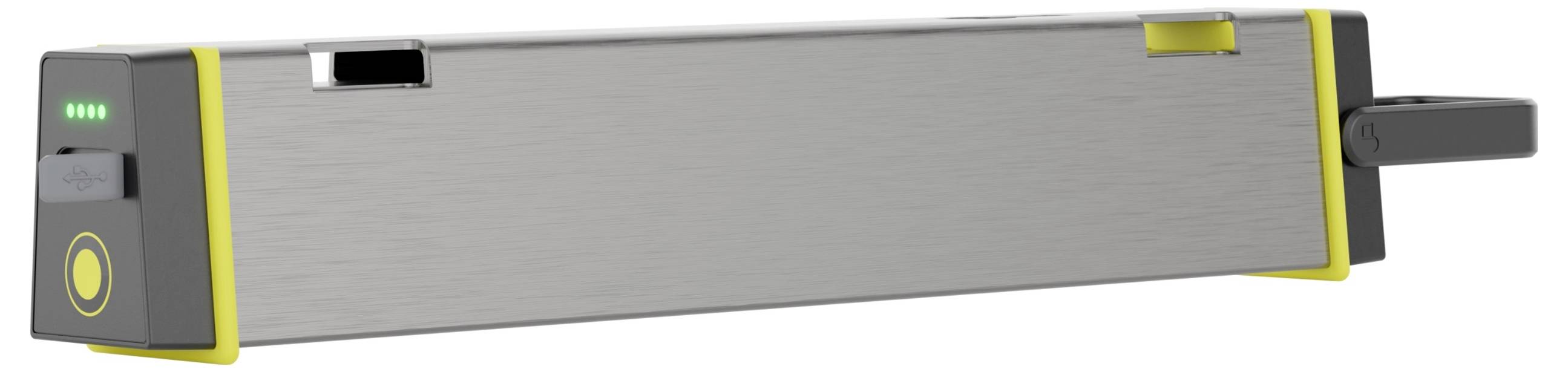 En rektangulär, silverfärgad bärbar powerbank med gula accenter, grön laddningsindikator och USB-port på höger sida.