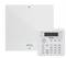 Ett vitt säkerhetspanel med en tillhörande tangentbord utrustat med display och knappar för att mata in siffror, som illustrerar ett larmsystem.