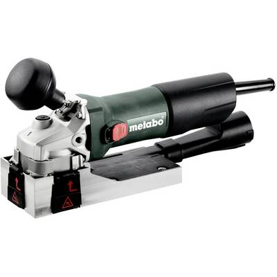 Elektriskt handhållet elverktyg med ett svart sidhandtag och grön Metabo-kropp, monterad på en metallbas, visad på en vit bakgrund.