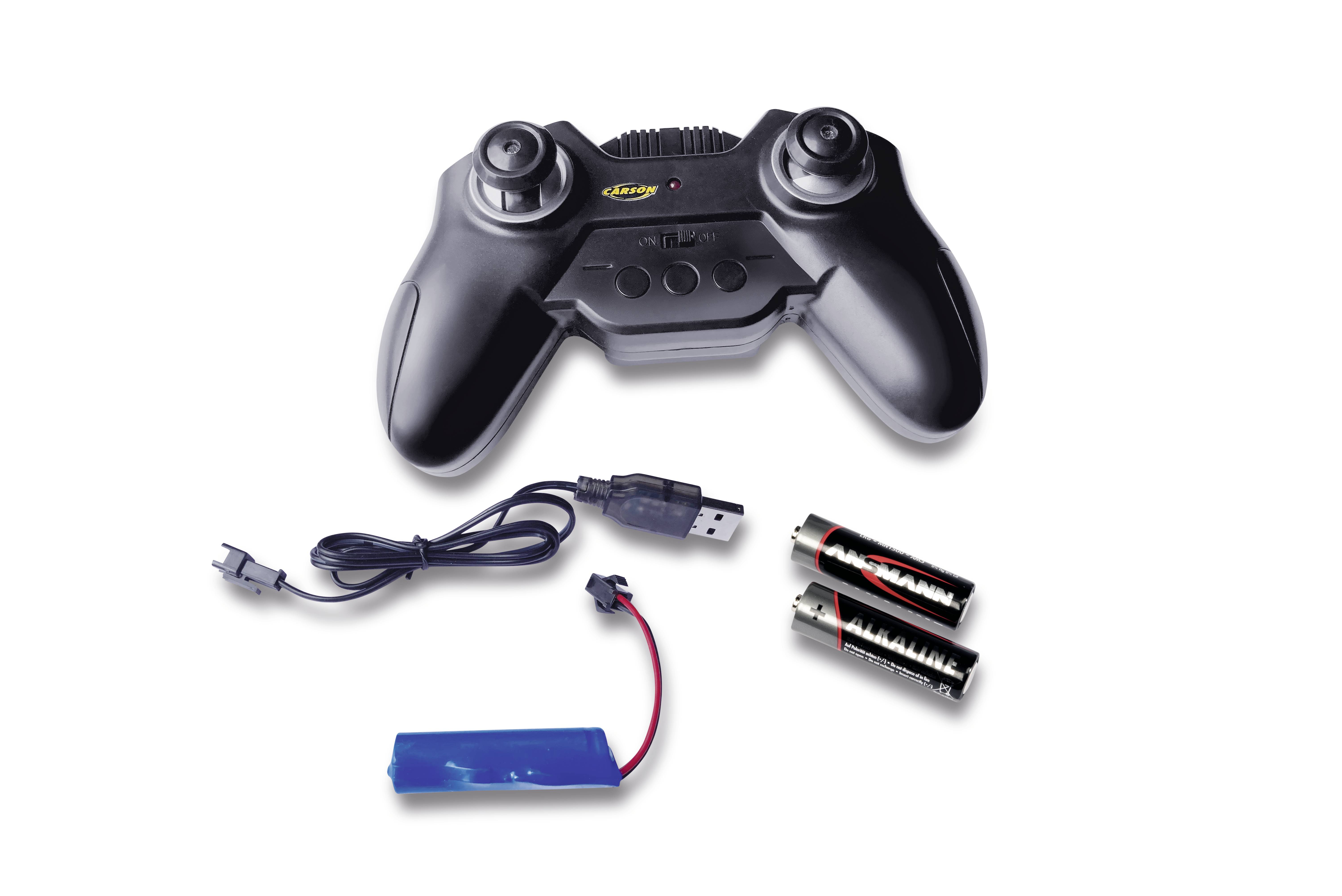 En svart spelkonsol med två kontrollknappar, USB-laddningskabel, två AA-batterier och ett blått batteri.